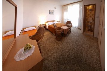 Family pension Jelsa 21